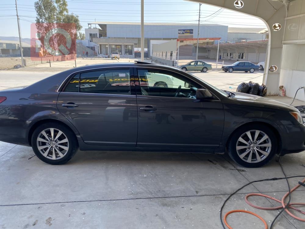 تويوتا أفالون